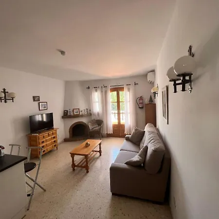 Casa Capistrano * نيرخا